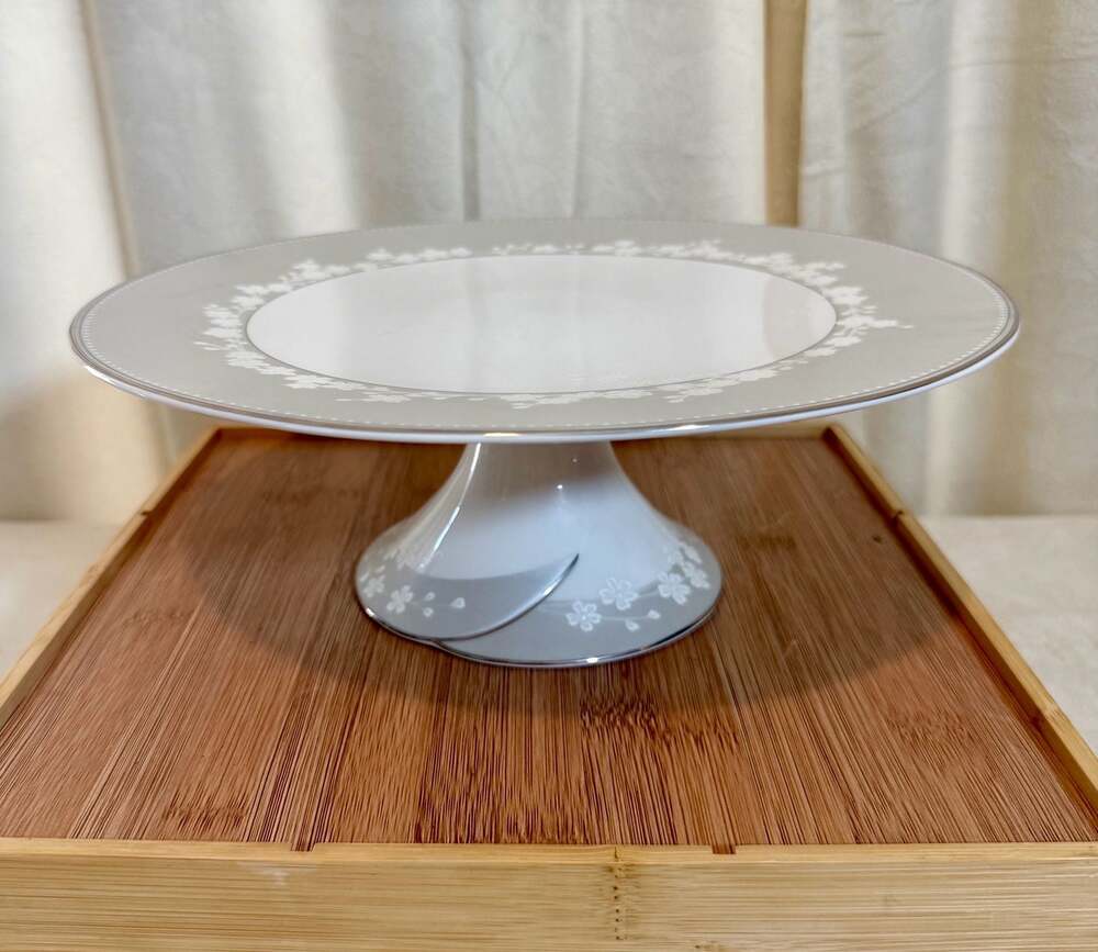 Lenox Bellina Gray Platinum Trim Pedestal Cake Stand